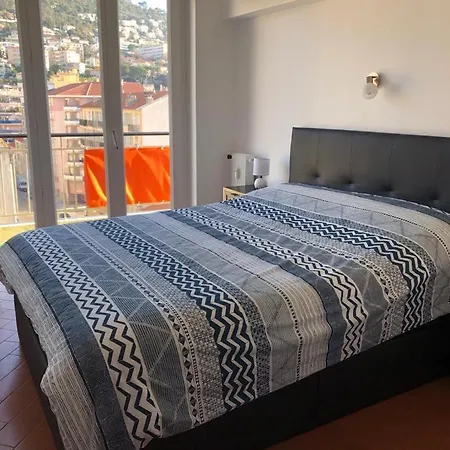 F4 120 M2 10 Minutes A Pieds Du Vieux Апартаменты Ницца